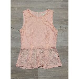 Love Tree Women's Pink Sleeveless Top‎ Size Medium